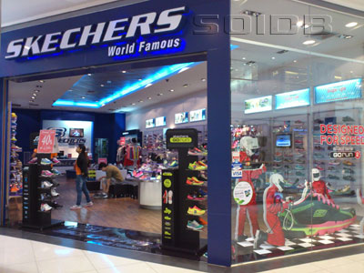 skechers shop central world