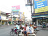 ภาพเล็กของ ถนนนารายณ์ปราบศึก - ถนนประโคนชัย: (3). ภาพทางทิศตะวันออก - Narai Prap Suk Rd