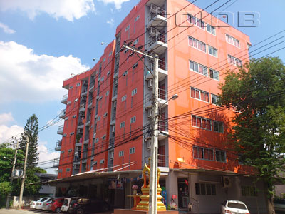 A photo of Loet Nimit Apartment