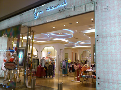 A photo of Lyn Around - Central Rama 9