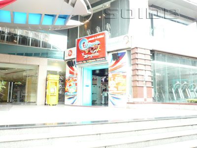 A photo of California WOW - Sukhumvit 23 (Closed)