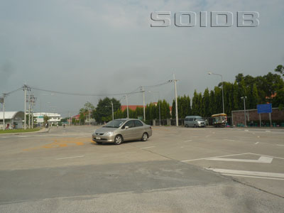 A photo of Rajpruek Club