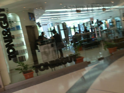 A photo of Essensuals Toni & Guy - Siam Discovery
