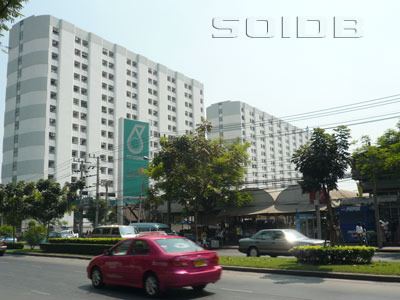 A photo of Thai Rong Tower