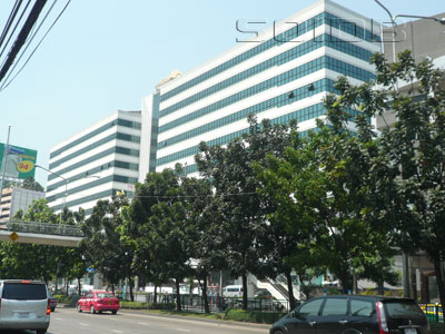 A photo of Pakin Building