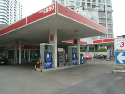 A photo of Esso - Ladprao Soi 8-10
