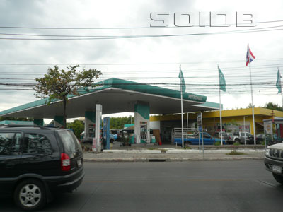 A photo of Petronas - Nuan Chan Road