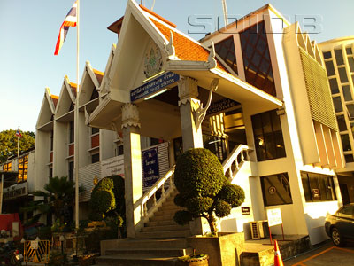 A photo of Huamark Police Station