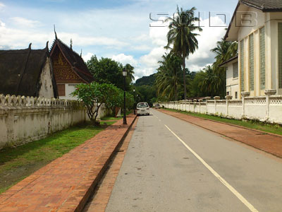 A photo of Sathoutan Road