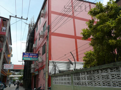 A photo of Winner Travel Room For Rent