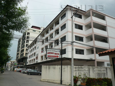 A photo of Ma-Chareon Apartment