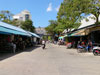 ภาพเล็กของ ป่าตองโอทอป ช้อปปิ้งพลาซ่า: (2). ตลาด/บาซ่า