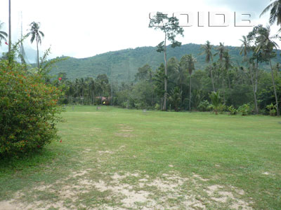 A photo of Lamai Driving Range and the Green